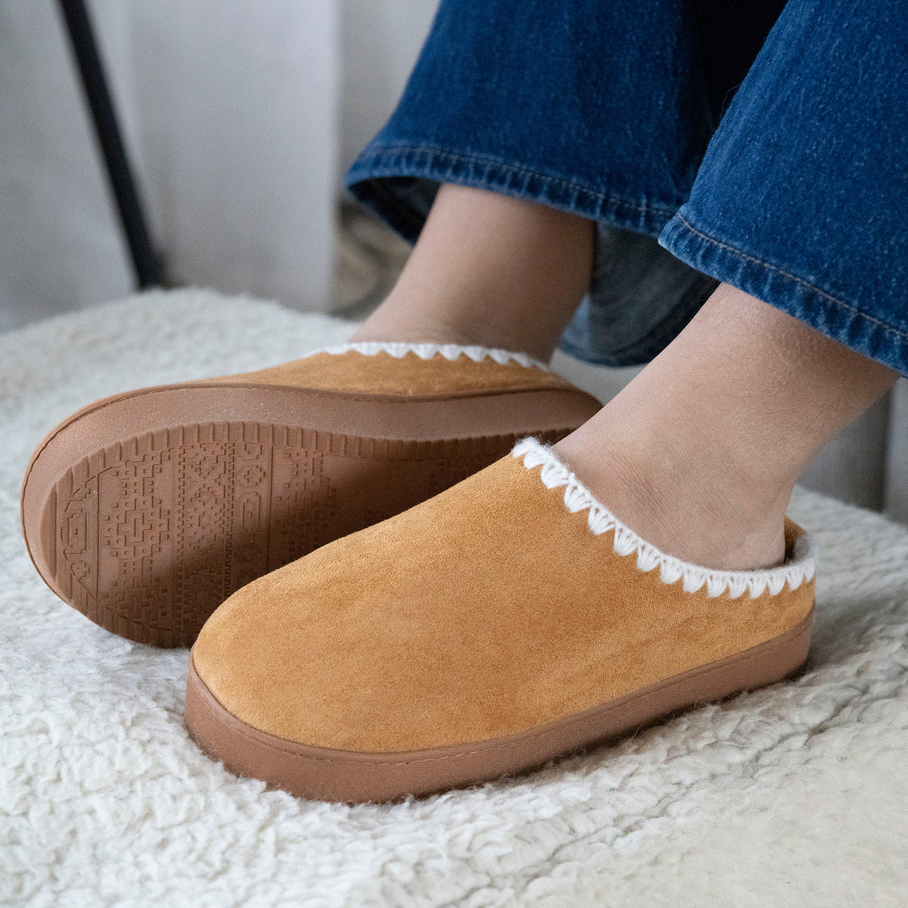 Zapatillas de casa chinelas Mujer plataforma Camel con ribete