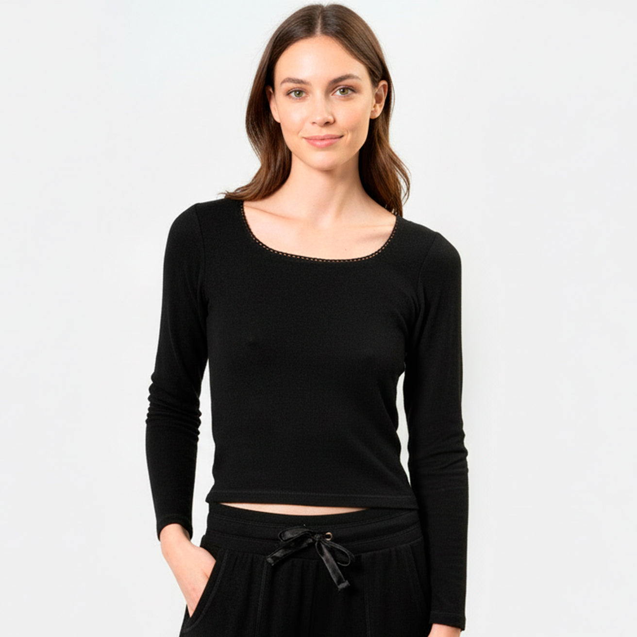 Camiseta de cuello cuadrado Mujer Negro