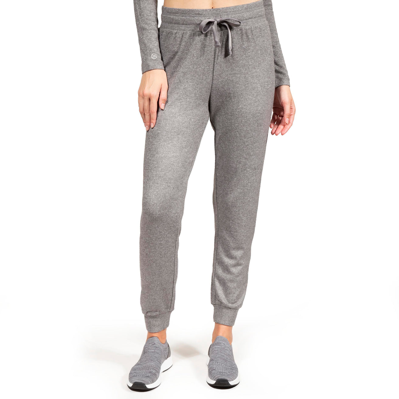 Conjunto Homewear con camiseta cruzada y pantalón jogger Gris jaspeado