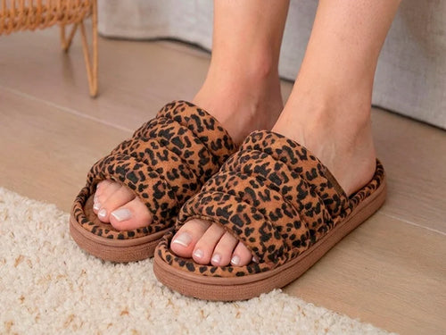 FEMME-chaussons-ouverts-nvelle-coPE26