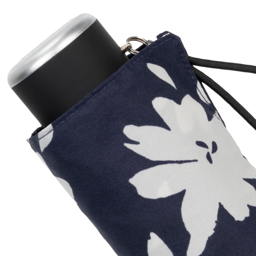 #coloris_fleur marine