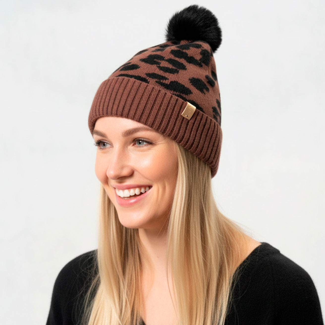 Gorro Mujer con diseño Soft Touch