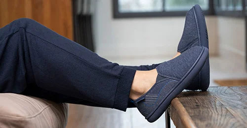 <strong>ZAPATILLAS DE CASA</strong>