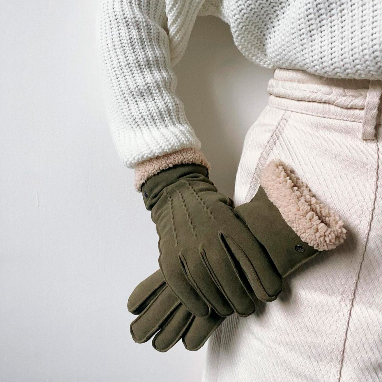 Guantes Mujer cuero ateriopelado forrados Oliva