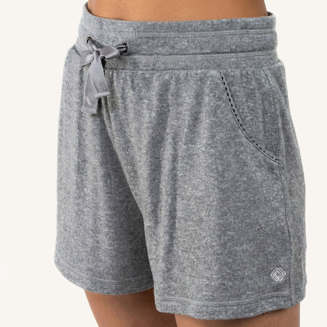 Short Mujer Gris
