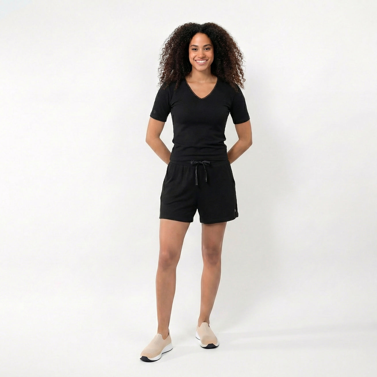 Short Mujer Negro