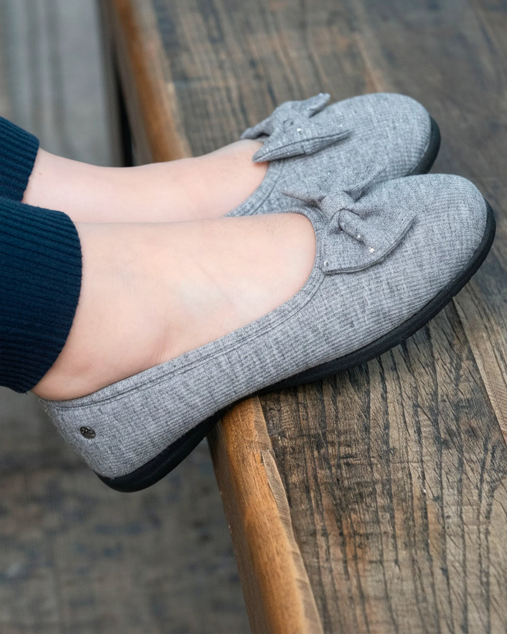 Zapatillas de casa Bailarinas Mujer Lazo irisado Gris - Isotoner