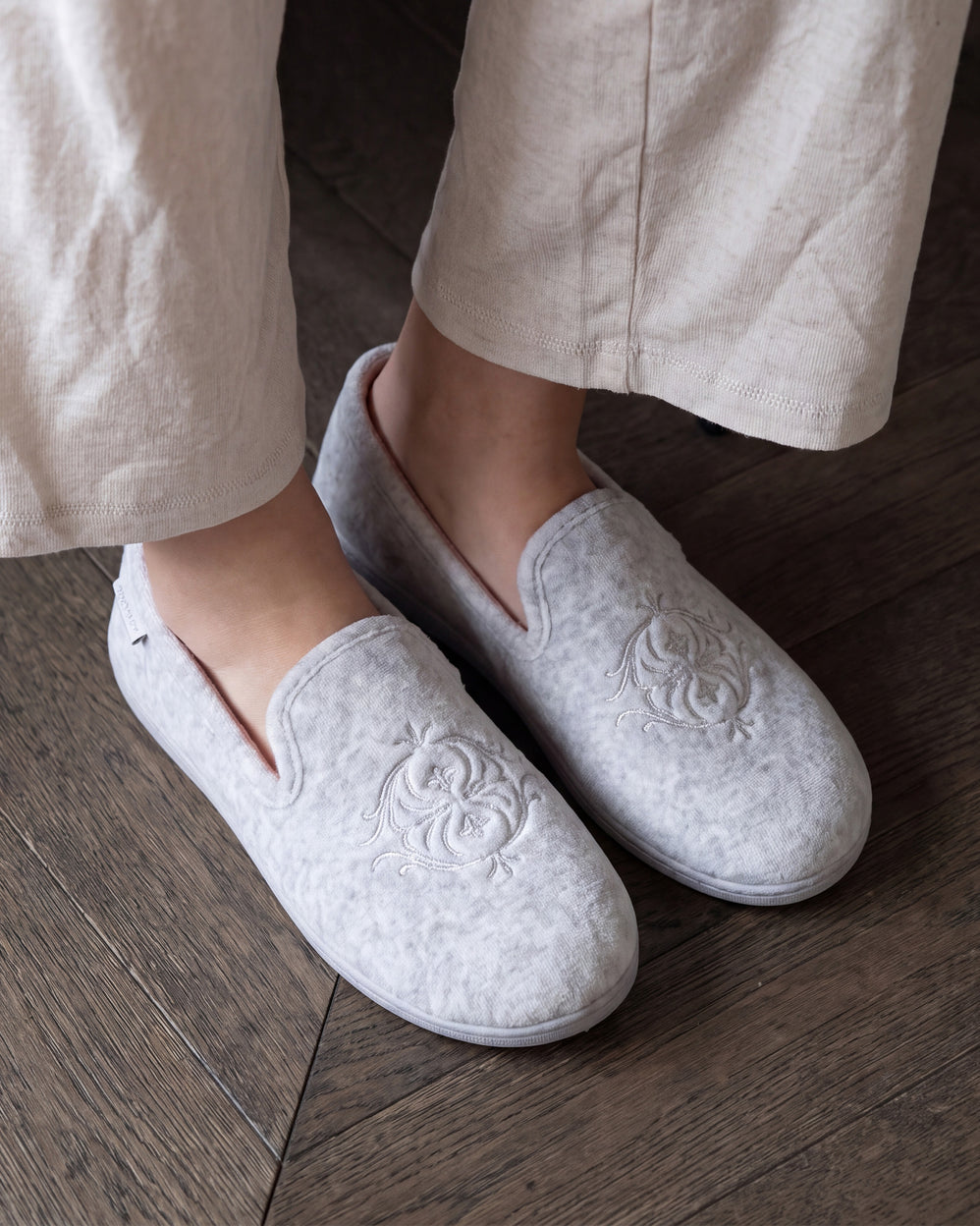 Mujer Zapatillas de casa ergonómicas Cerradas Gris brezo - Isotoner