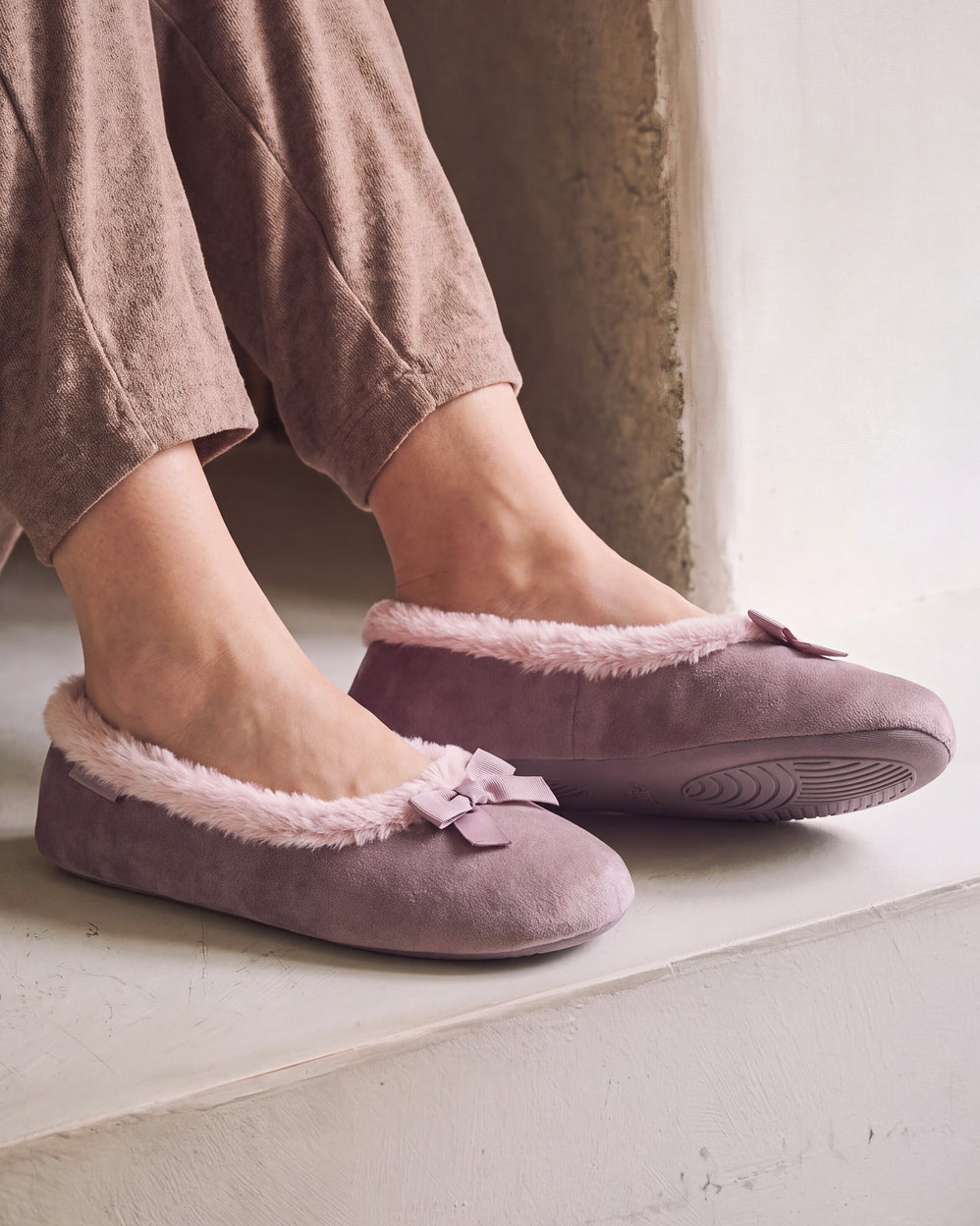 Zapatillas de casa Bailarinas Mujer Terciopelo Topo - Isotoner