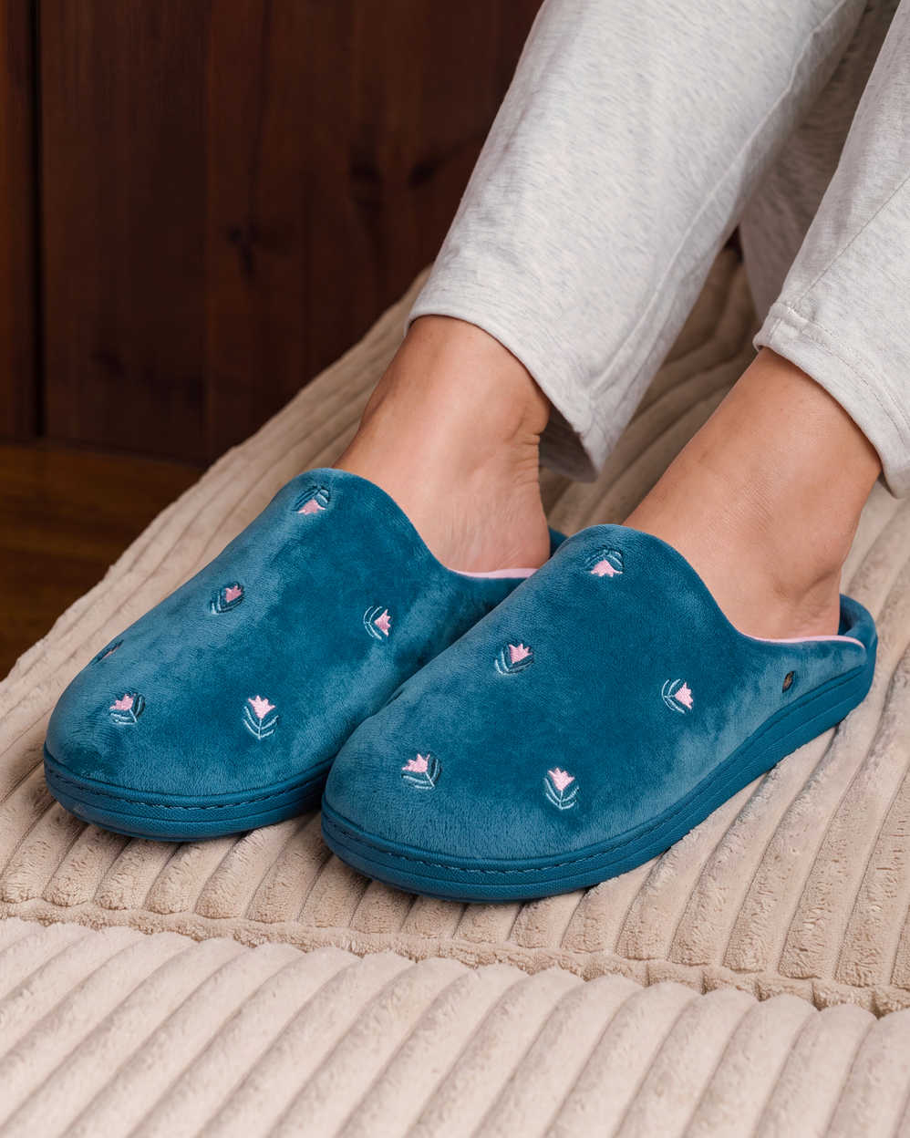 Mujer Chinelas Zapatillas de casa Pato Azul flores - Isotoner