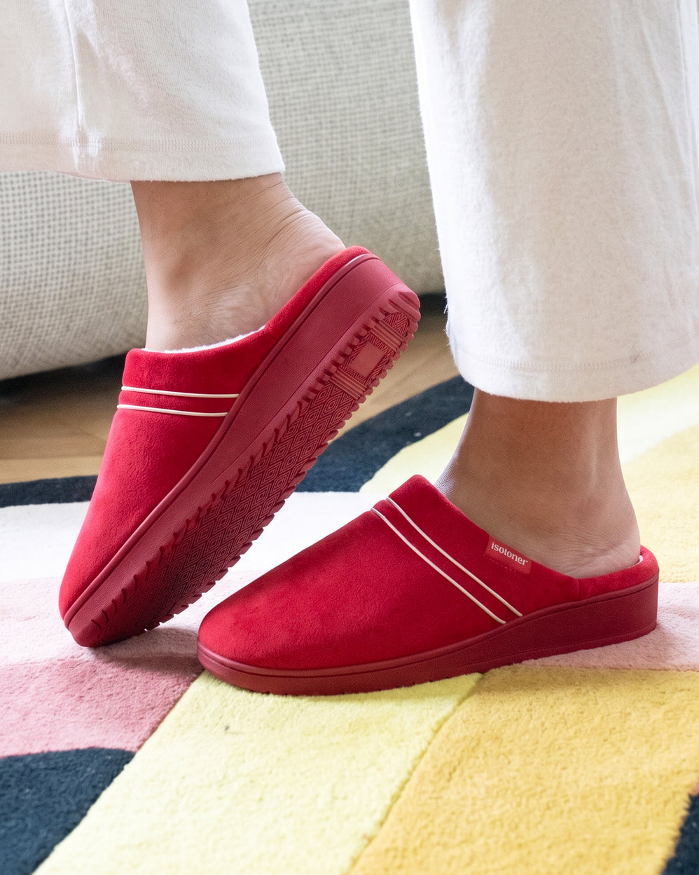 Zapatillas de casa Chinelas tacón Rojo - Isotoner
