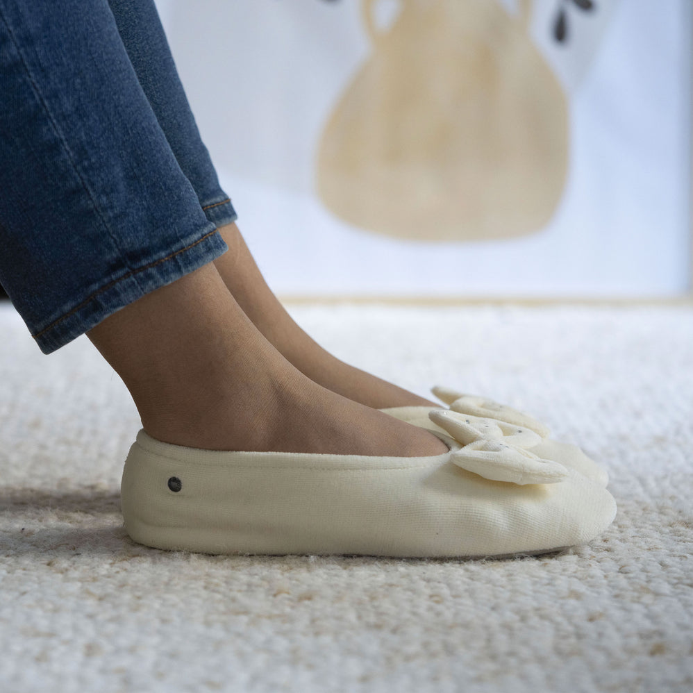 Mujer Bailarinas con strass marfil Zapatillas de casa - Isotoner