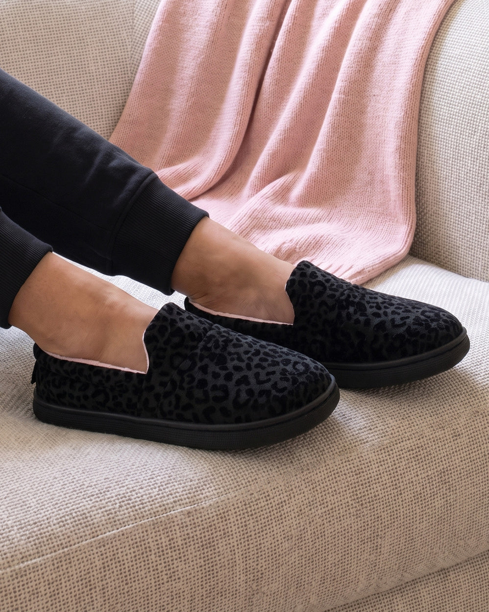 Zapatillas de casa Slippers BLOUP Mujer Negro - Isotoner