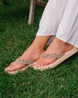 Chanclas Mujer yoga jungle Beige leopardo